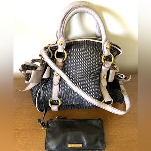 - Miu Miu Purse Mesh/Leather.